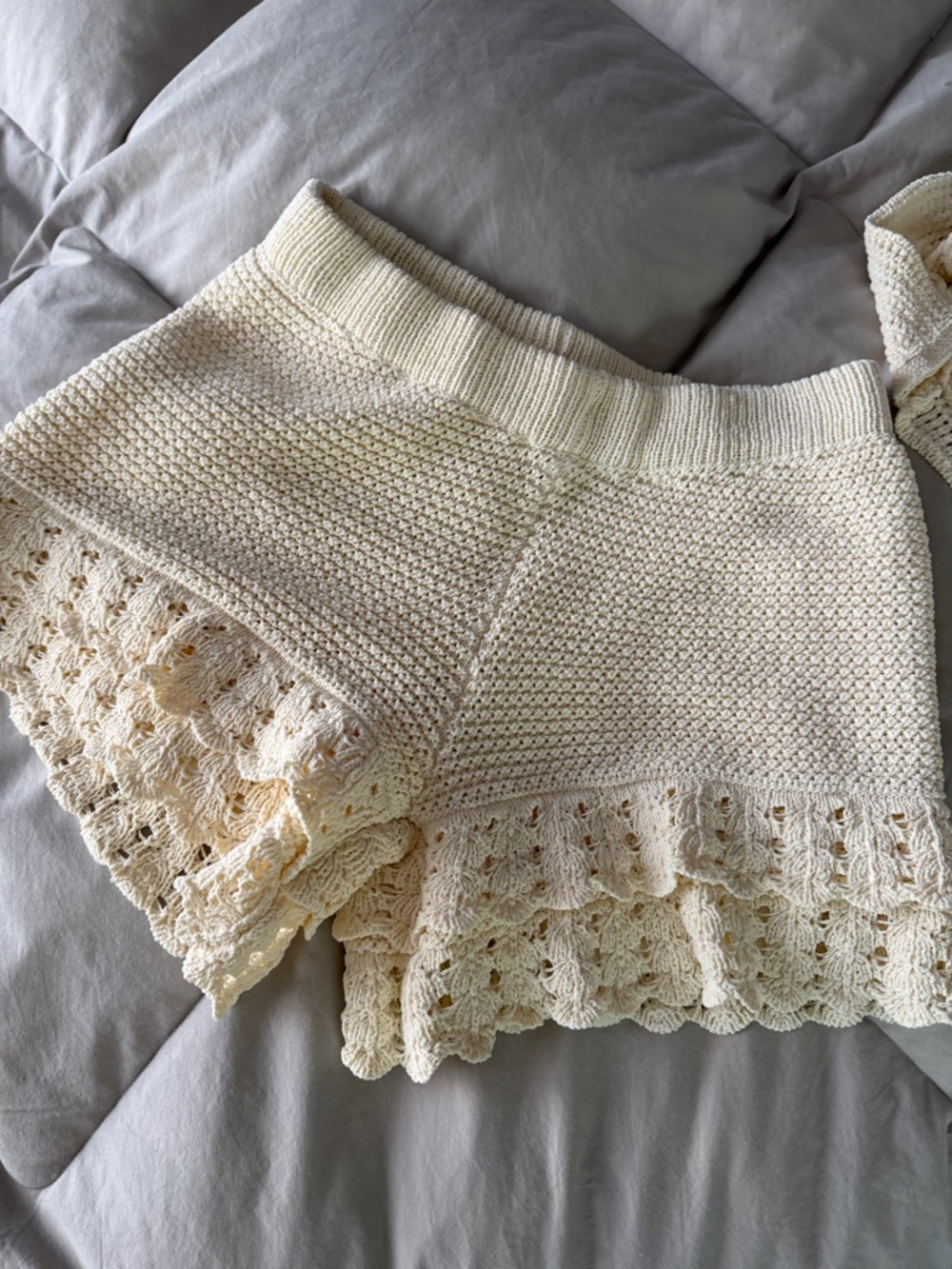 FESTIVAL SEASON SALE/Vintage Crochet Knit BLOOMER SHORTS